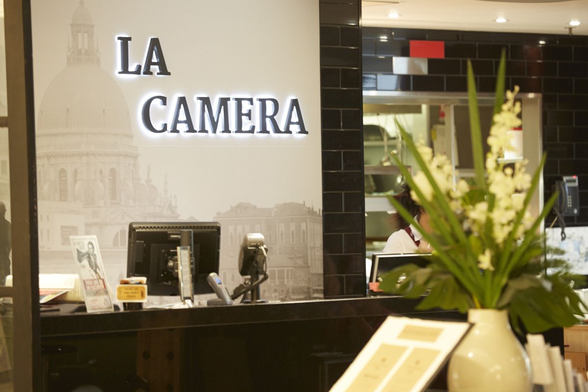 LA CAMERA SOUTHGATE